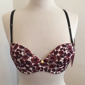⭐️LAST CALL- DONATING⭐️ Adrienne Vittadini Bra